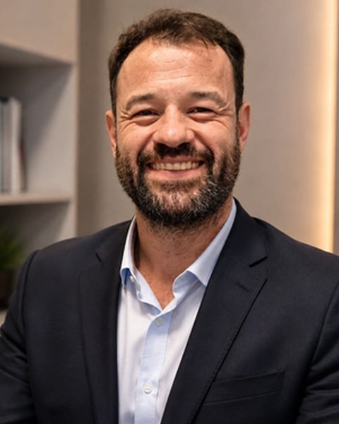 Dr. Pedro Henrique Bressan Leite